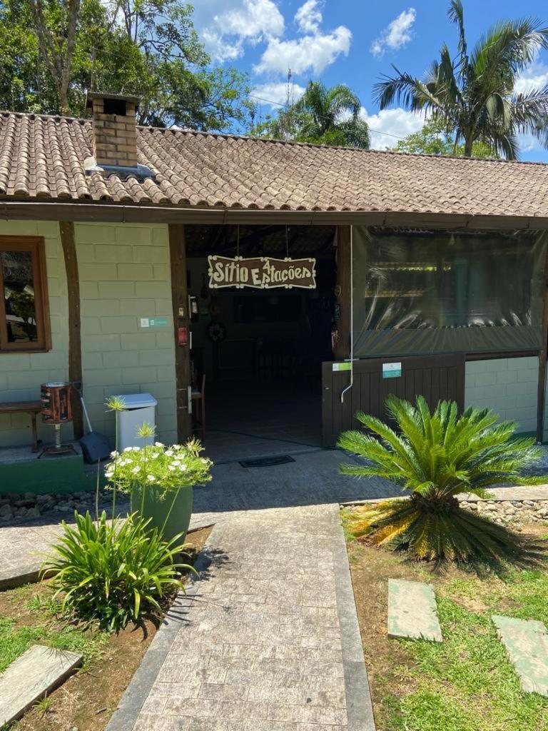 Sitio Quatro Estacoes Exclusividade Rio de Janeiro