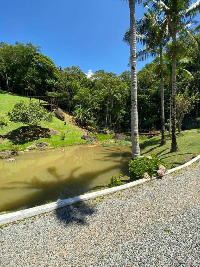 Sitio Quatro Estacoes Exclusividade