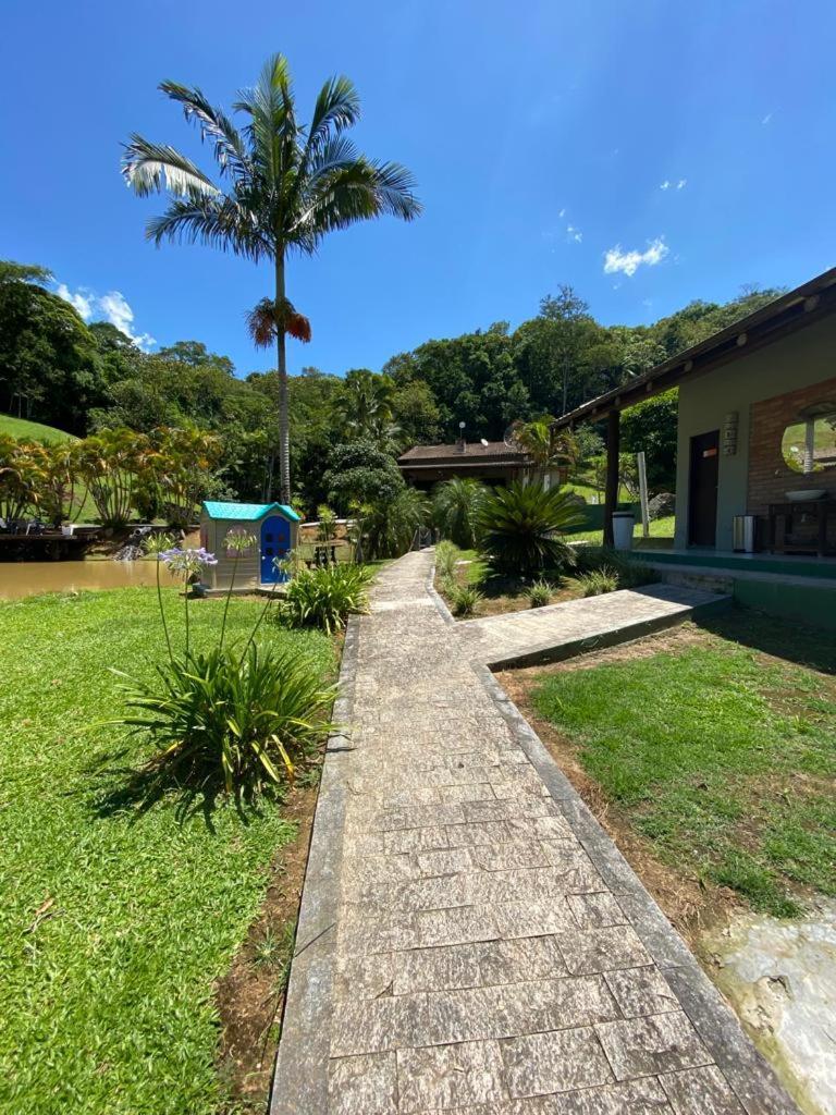 Sitio Quatro Estacoes Exclusividade